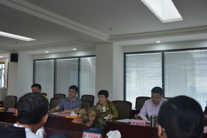 市教育局局长梁凤鸣讲话